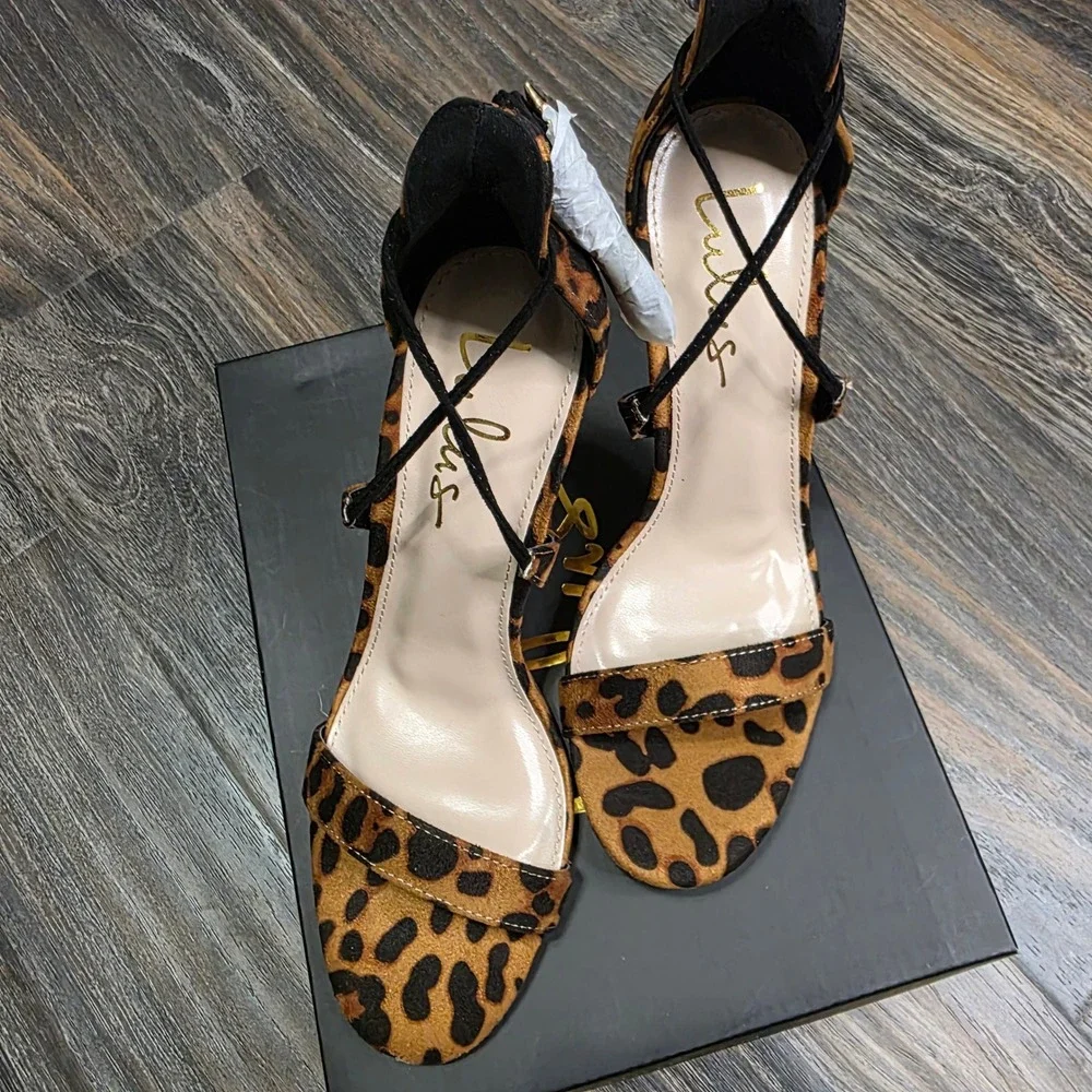 Lulus Aimee Leopard Suede Stiletto High‎ Heel Strappy Sandals Womens Size 7.5